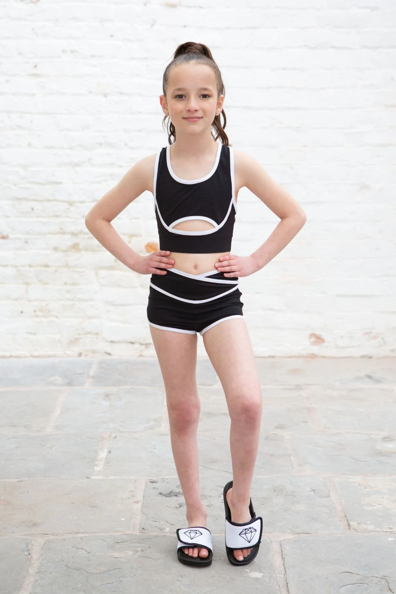 Ebony Sports Sliders - Image 3