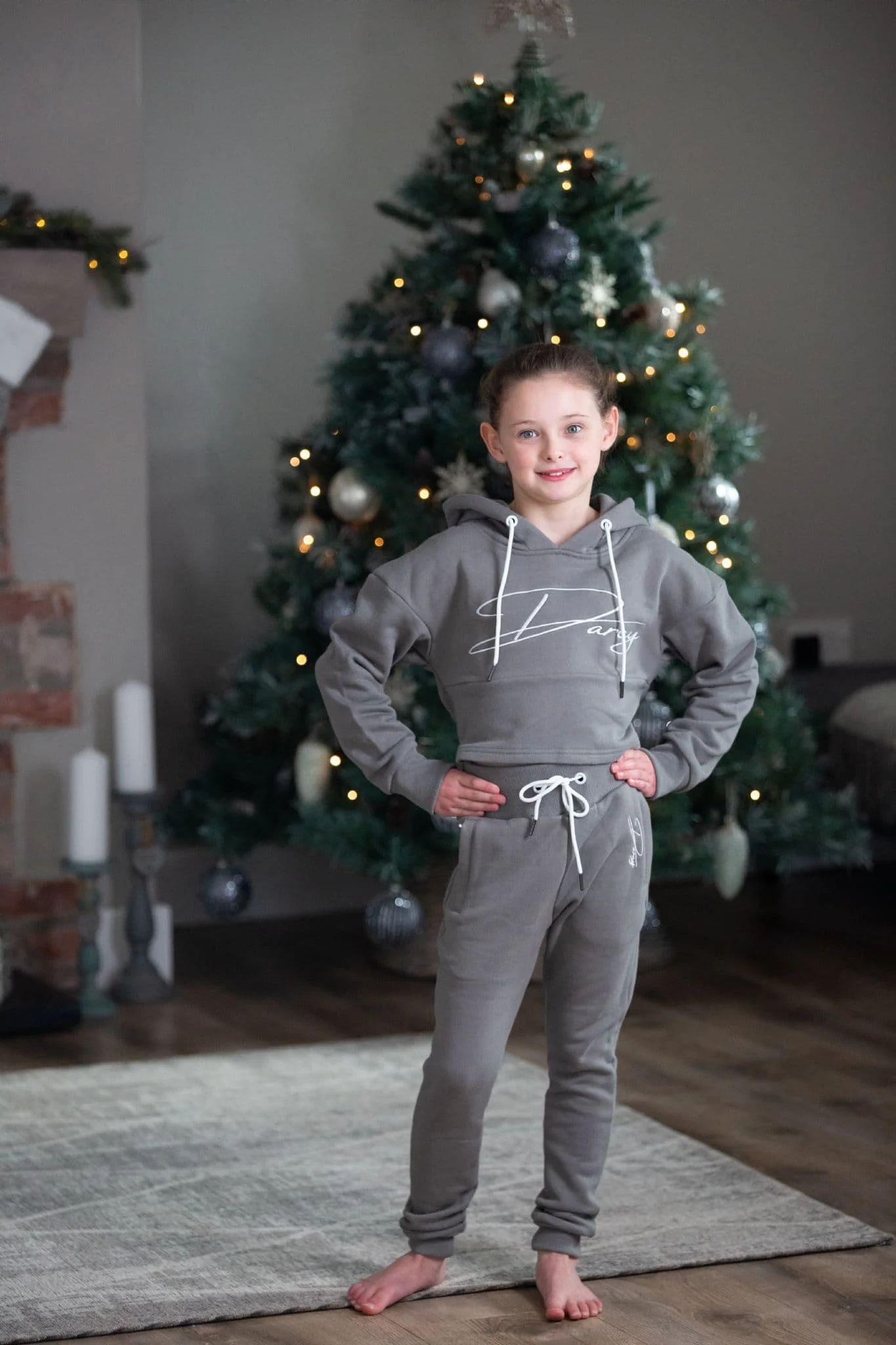 Misty Grey Script Jogger Set - Image 14